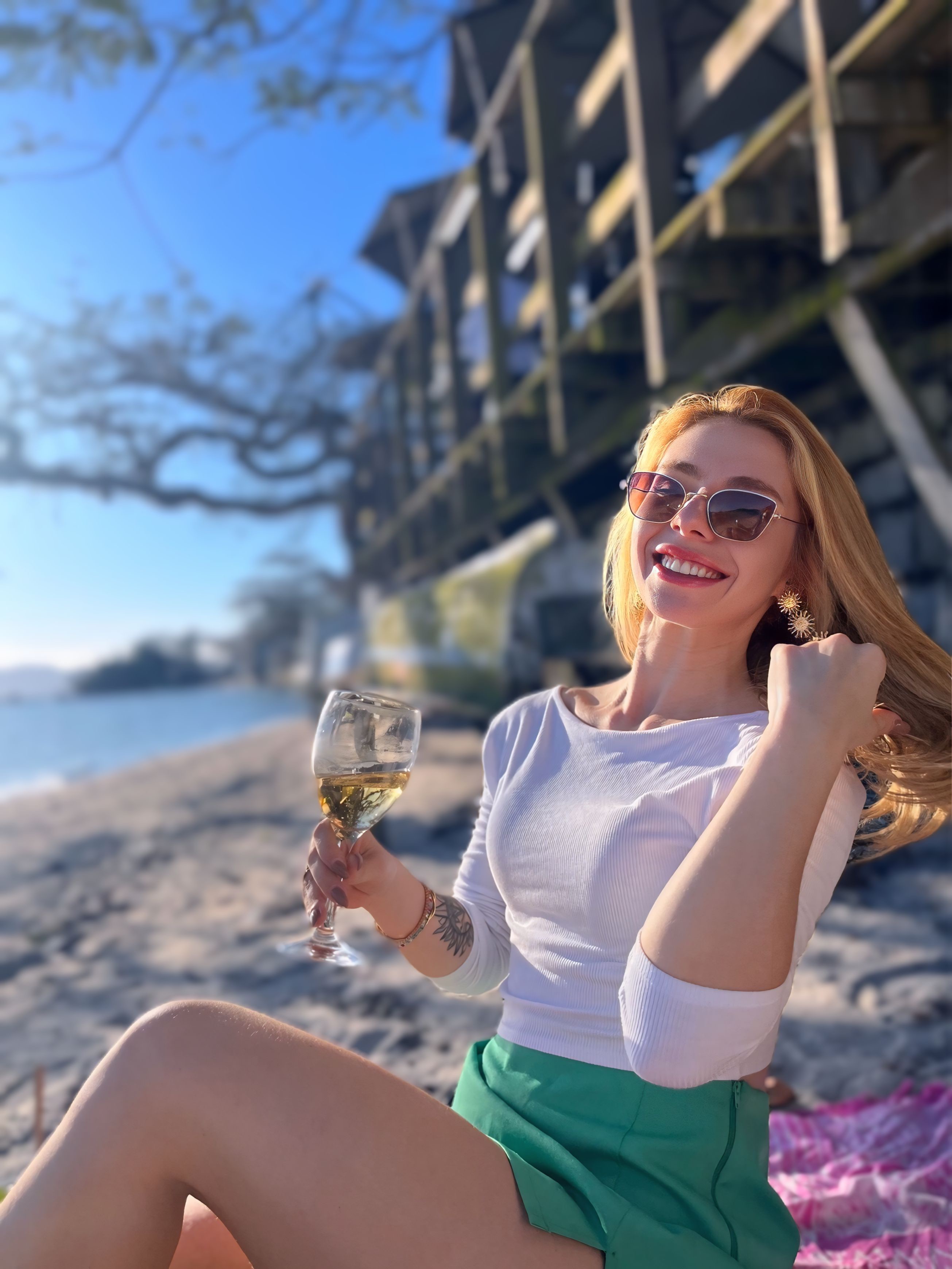 Maria Goulart na praia
